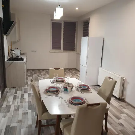 Apartment New на гвардейской *