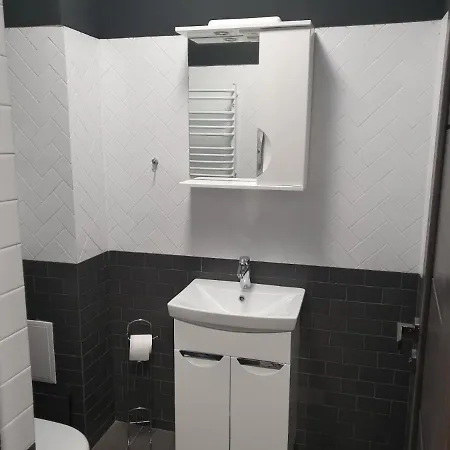 New на гвардейской Apartment Uschhorod