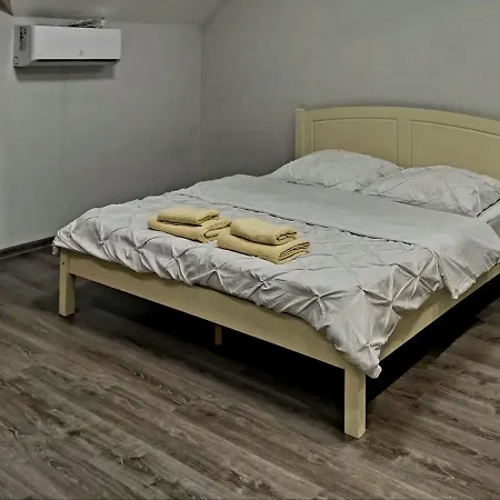 New на гвардейской * Užhorod